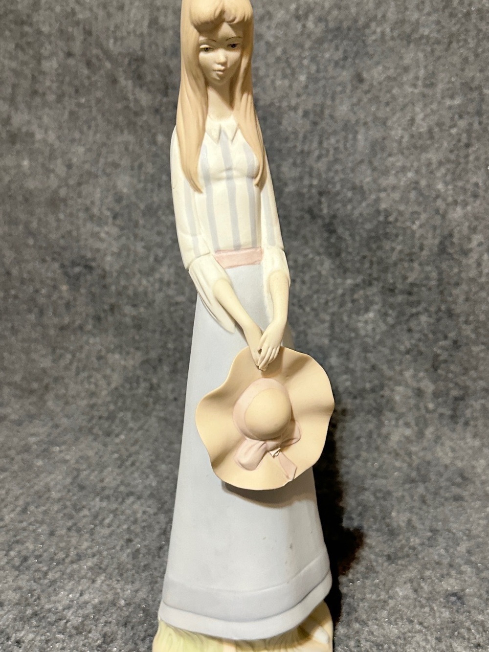 Porcelanas Miquel Requena